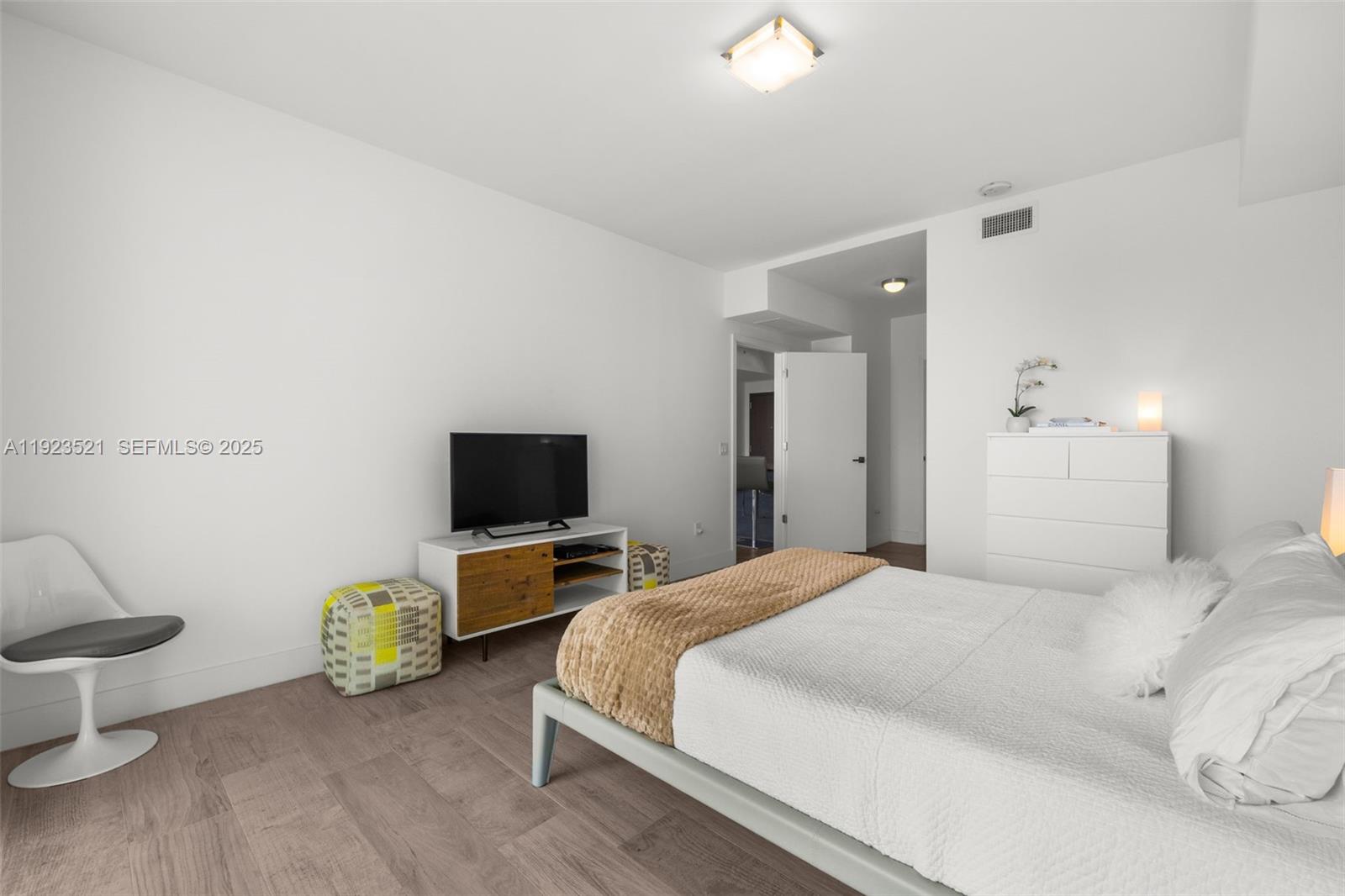 THE BONDO (1080 BRICKELL) - Residential