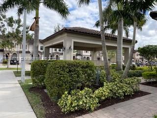 GARDEN BY THE HAMMOCKS - Residential