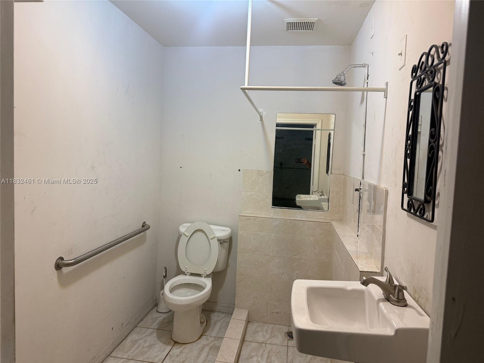 2271 W 80th St A-4