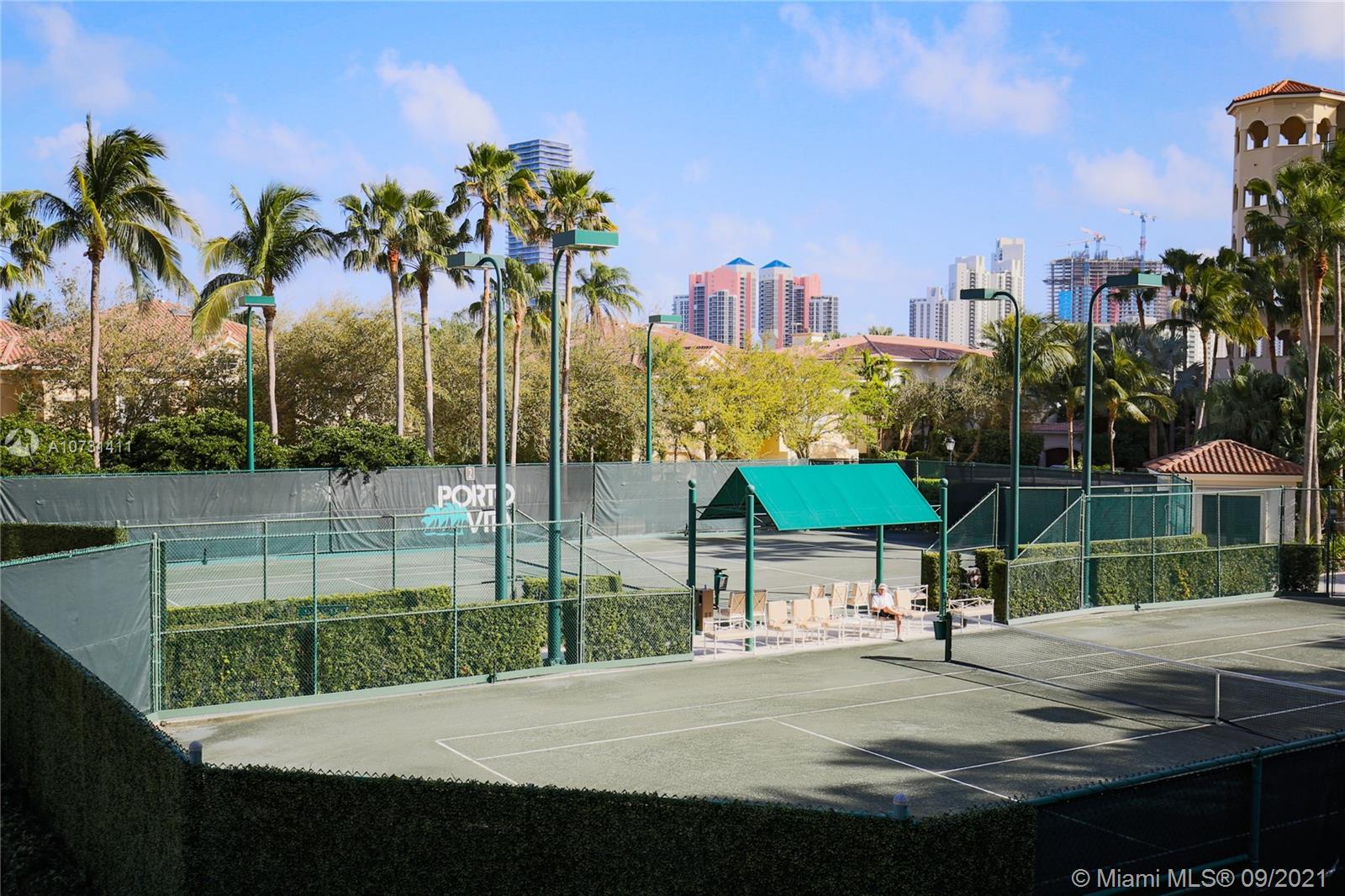 BELLA VISTA MID RISE NORTH - Residential