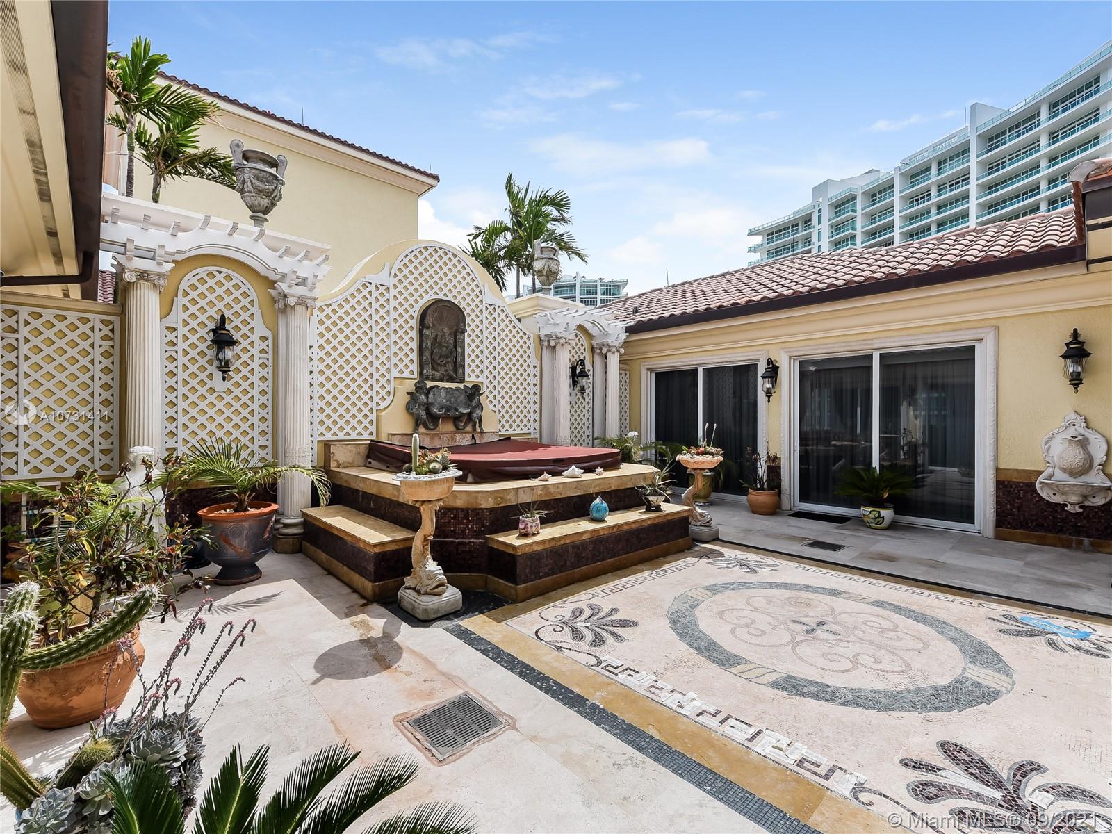 BELLA VISTA MID RISE NORTH - Residential