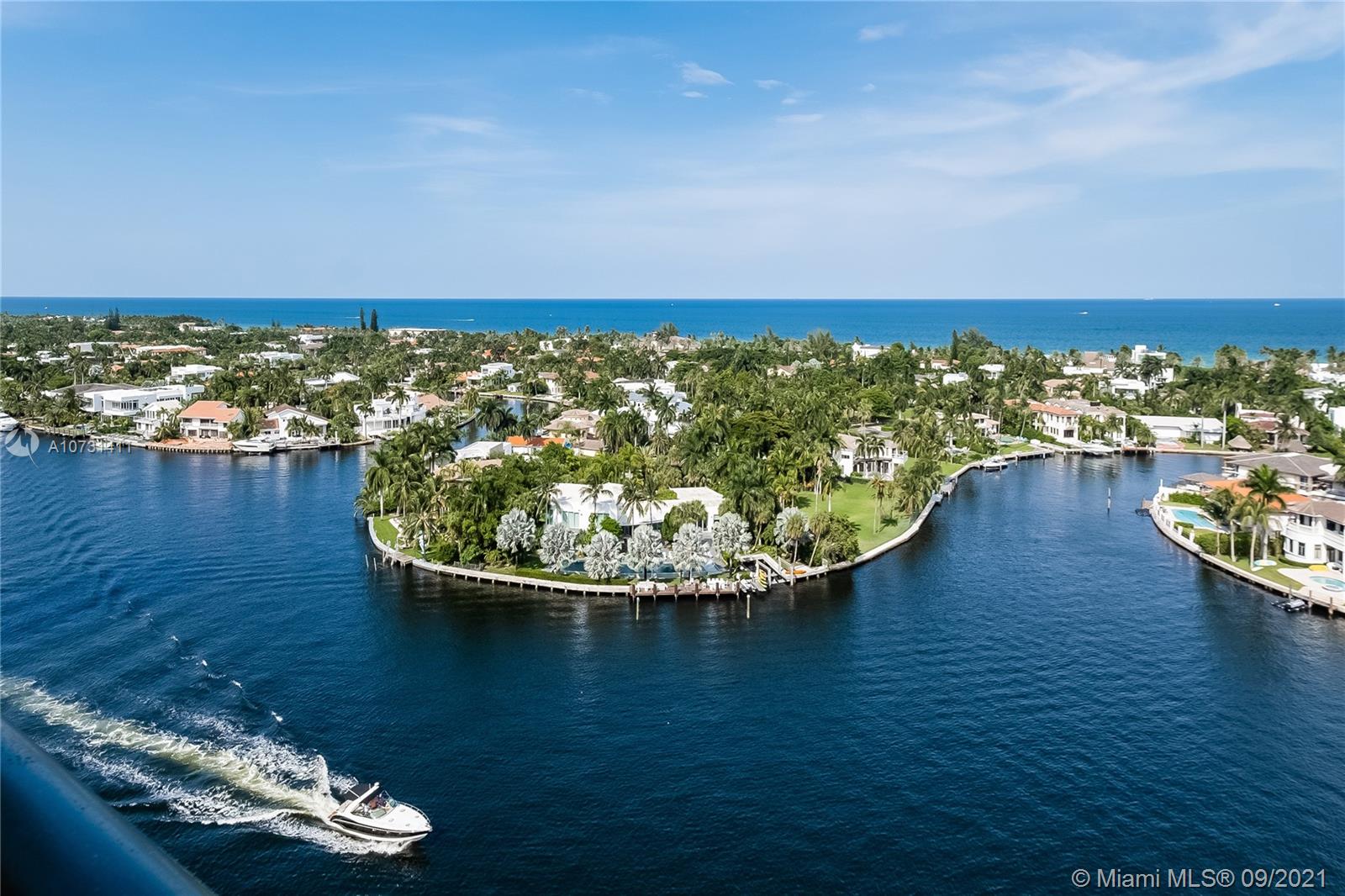 BELLA VISTA MID RISE NORTH - Residential