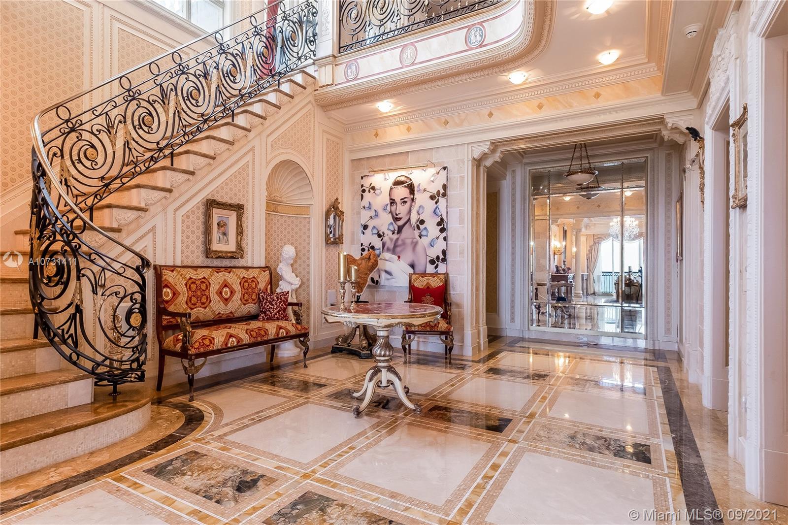 BELLA VISTA MID RISE NORTH - Residential