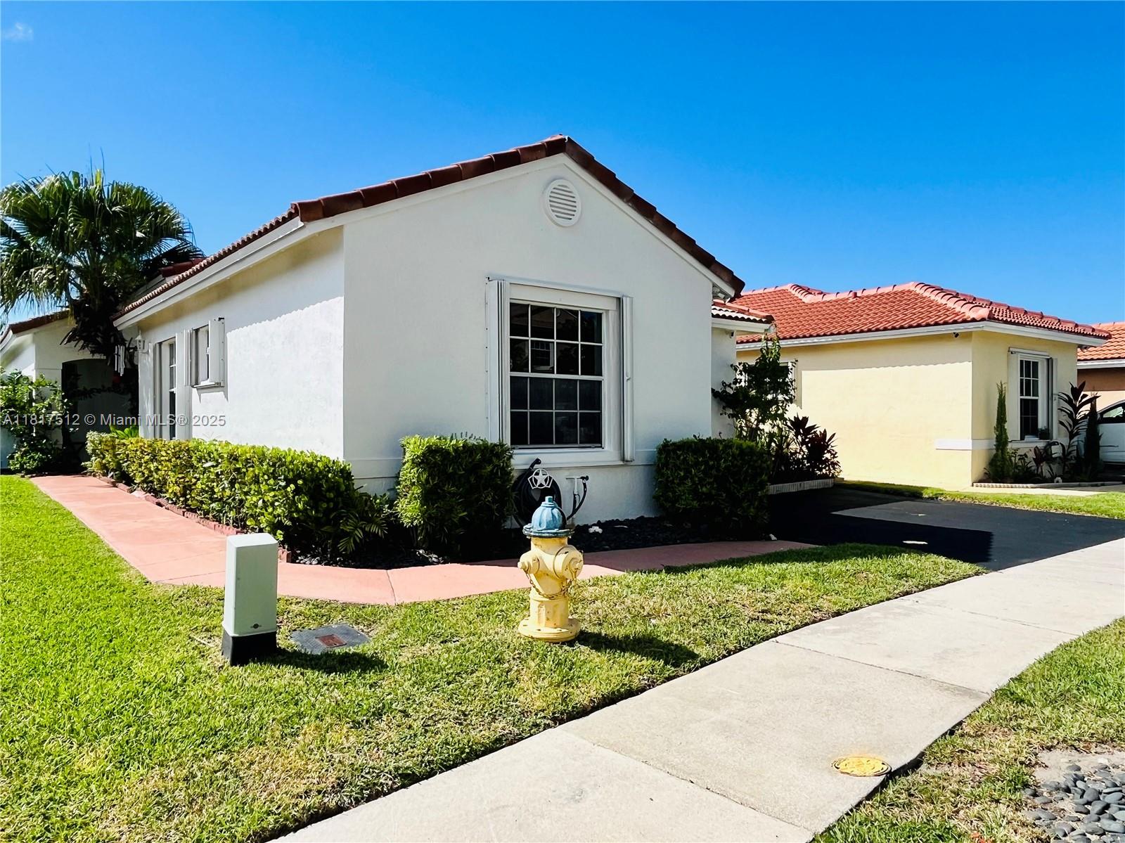 886 SW 180th Ter