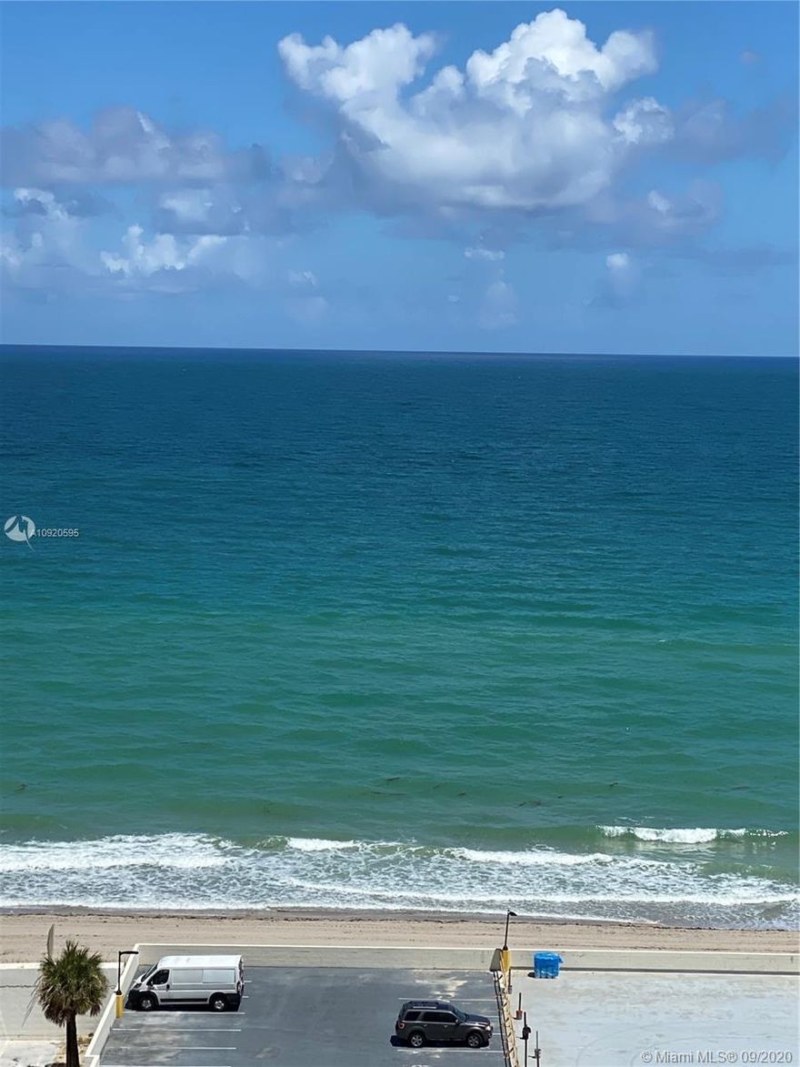 FULLY FURNISHED UPGRADED CORNER OCEANFRONT 2/2 APARTMENT 
UPDATED MODERN KITCHEN WITH GRANITE COUNTERTOP 
KING SIZE BED IN MASTER BEDROOM 
2 QUEEN BEDS IN GUEST ROOM 
PRIVET GLASS WRAP AROUND BALCONY 
POOL, CABANAS, JACUZZI, GYM, BILLIARDS, 24/7 CONCIERGE/ VALET
AVAILABLE FOR SHORT TERM RENT FOR PRICE AND AVAILABILITY CALL L/A