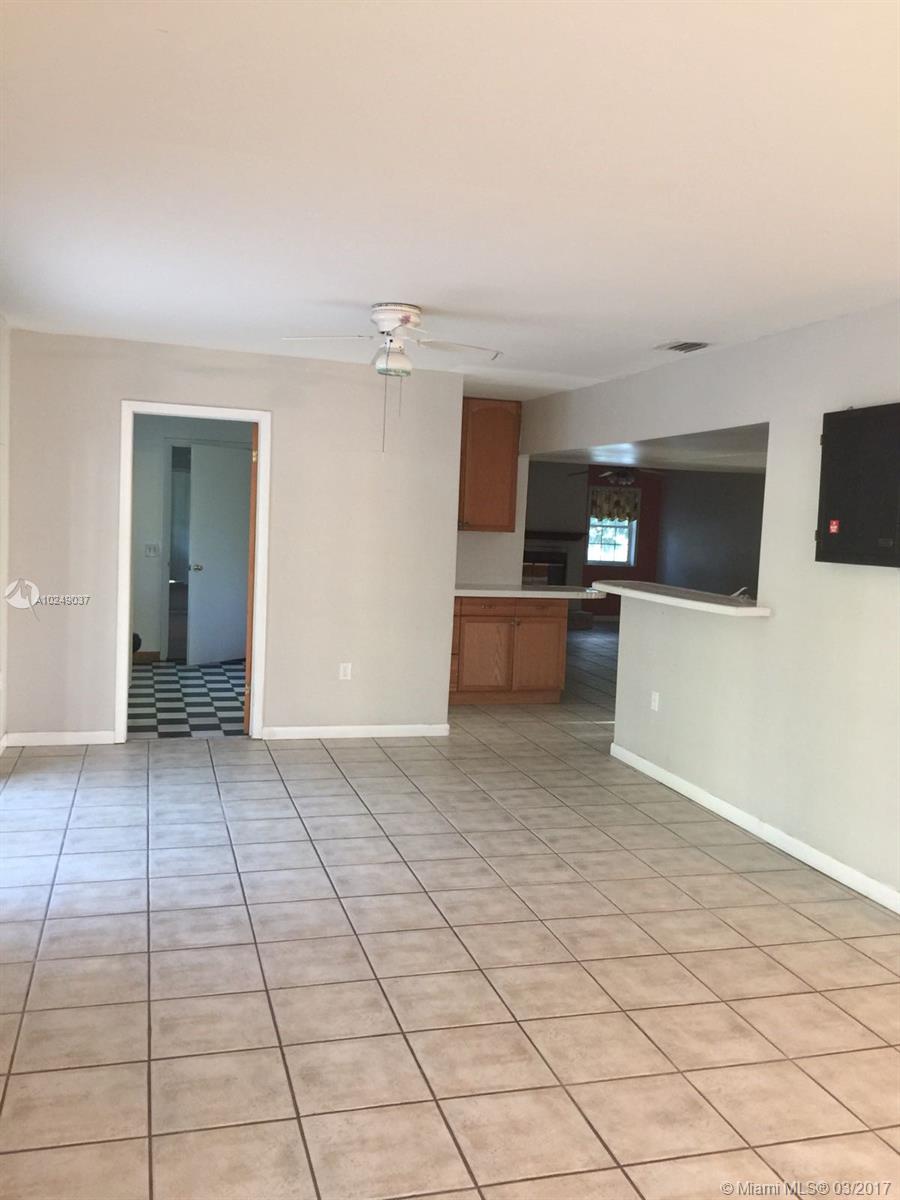 COUNTRY WALK SEC 3 - Residential Lease