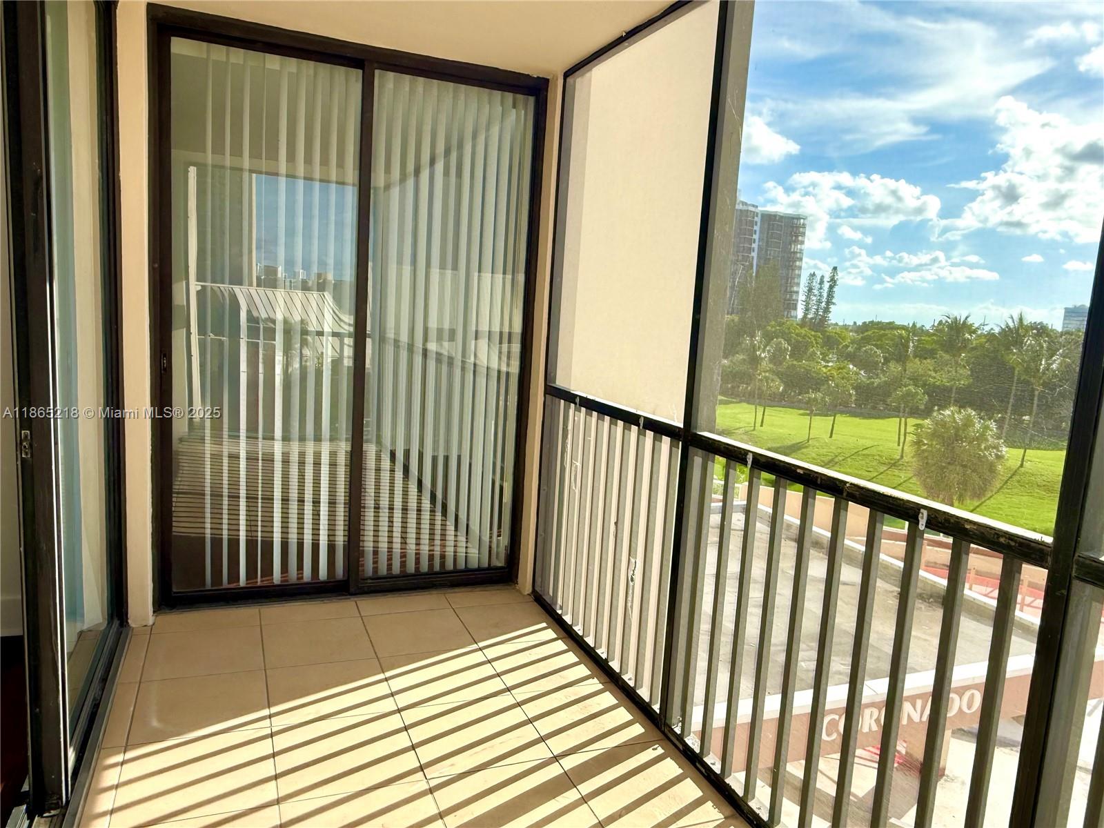 CORONADO CONDO- TOWER II - Residential