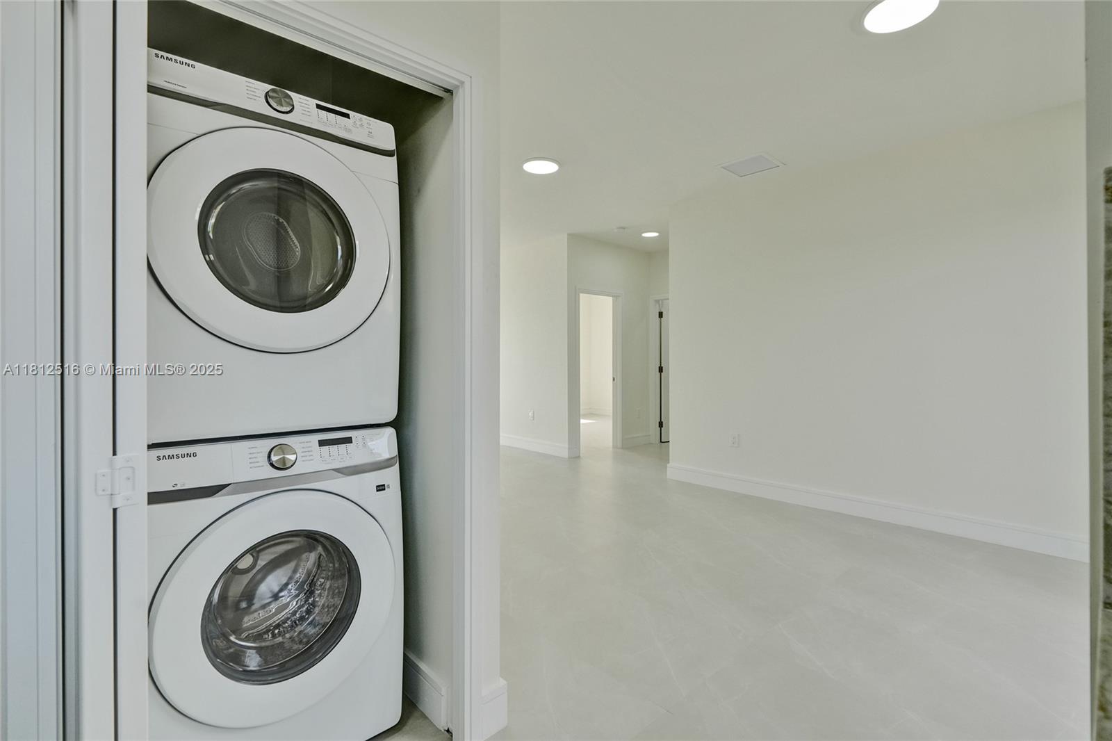 JAI-ALAI HEIGHTS NO 2 A R - Residential Lease