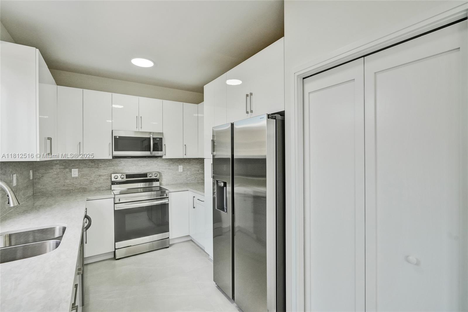 JAI-ALAI HEIGHTS NO 2 A R - Residential Lease