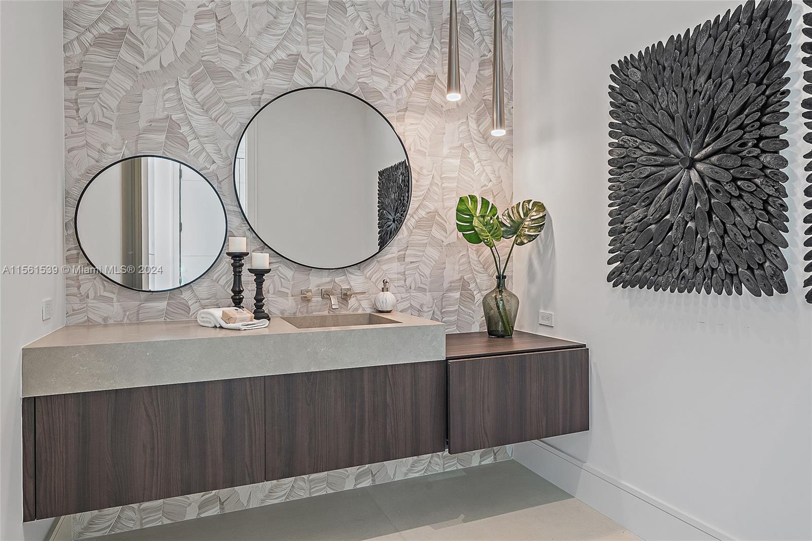 Admirals Cove - Residential