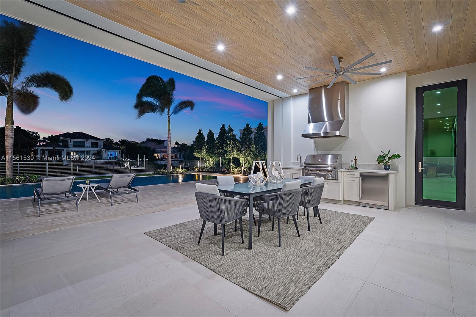 Admirals Cove - Residential