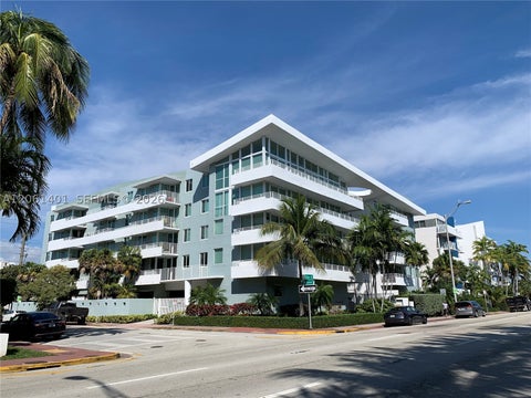 Photo of 7800 Collins Ave #309, Miami Beach, FL 33141 (MLS # A12061401)