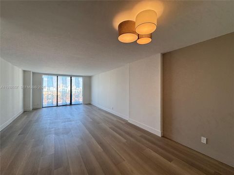 Photo of 18151 NE 31st Ct #1714, Aventura, FL 33160 (MLS # A11932557)