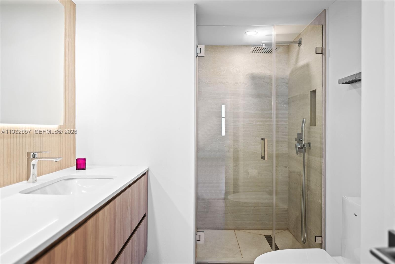 THE CLIPPER AT BISC COVE - Residential