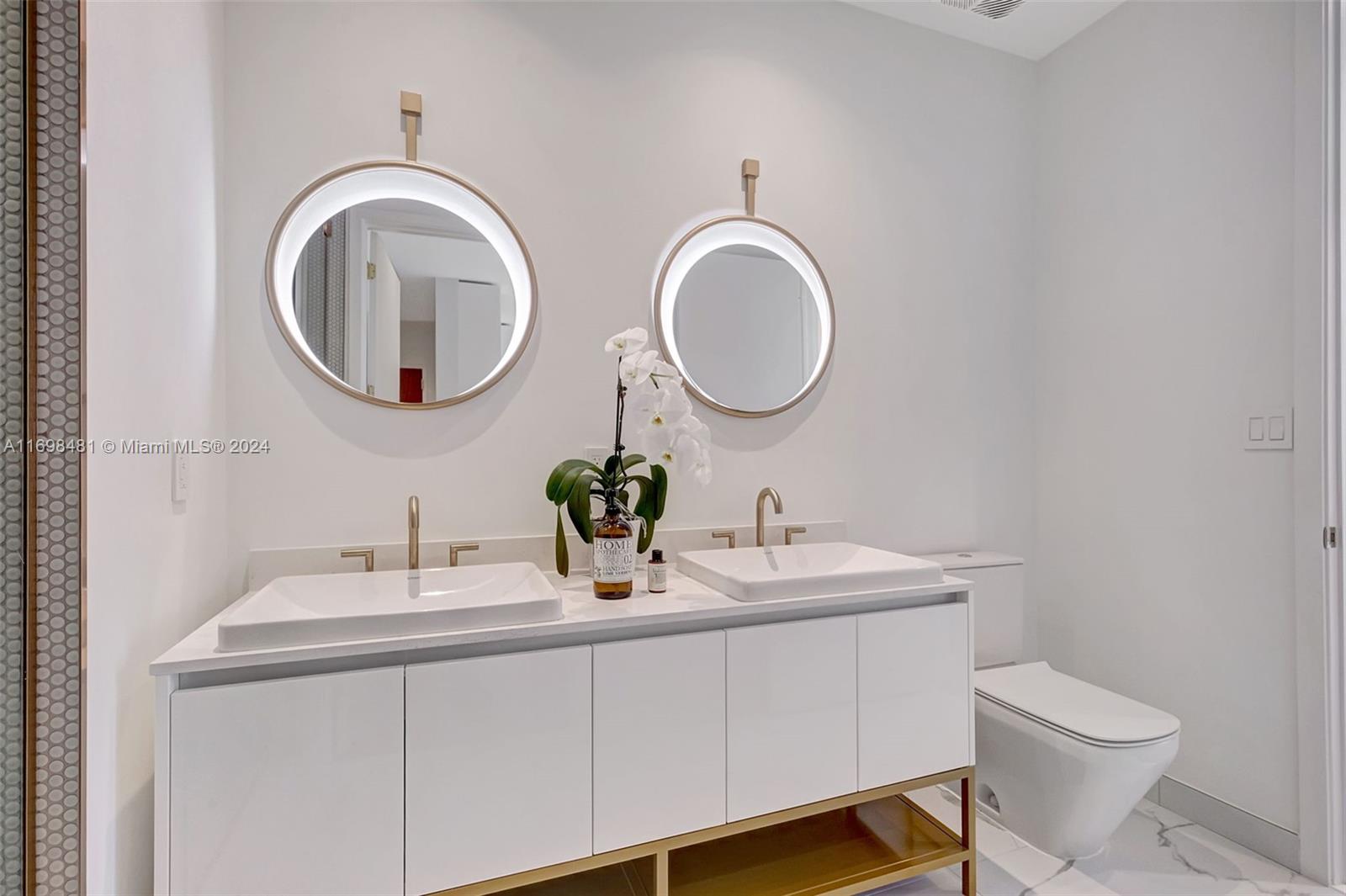 RHODES 1AMD PLAT OF NEW BI - Residential