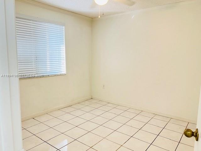 VALENCIA VILLAS CONDO - Residential Lease