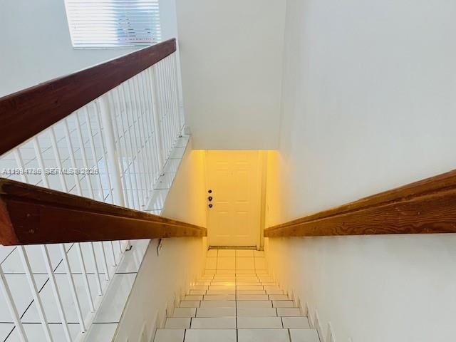 VALENCIA VILLAS CONDO - Residential Lease