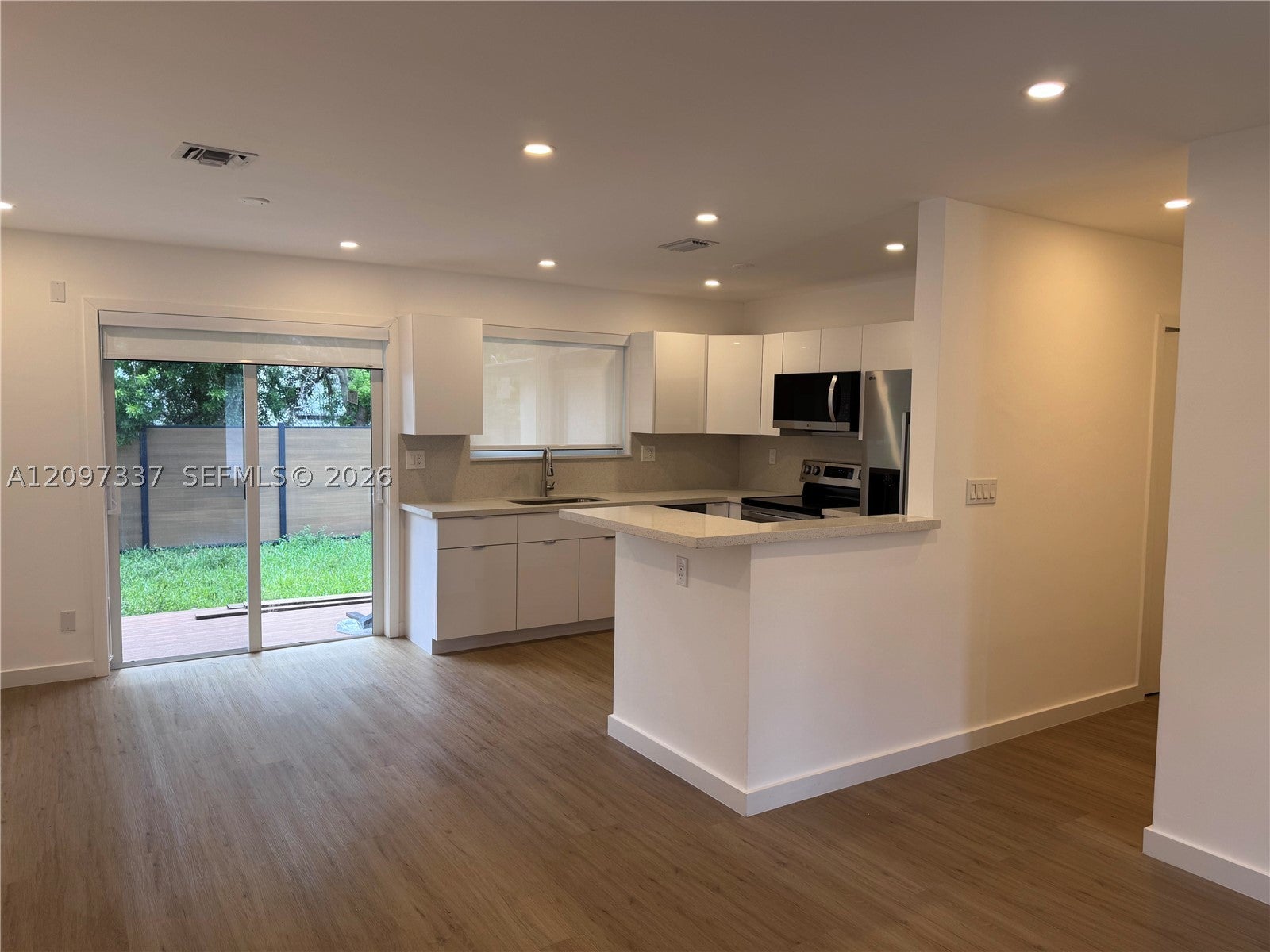 350 SW 17th Rd 350