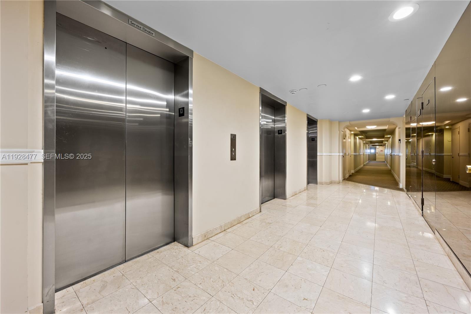 BRICKELL PLACE PHASE II C - Residential