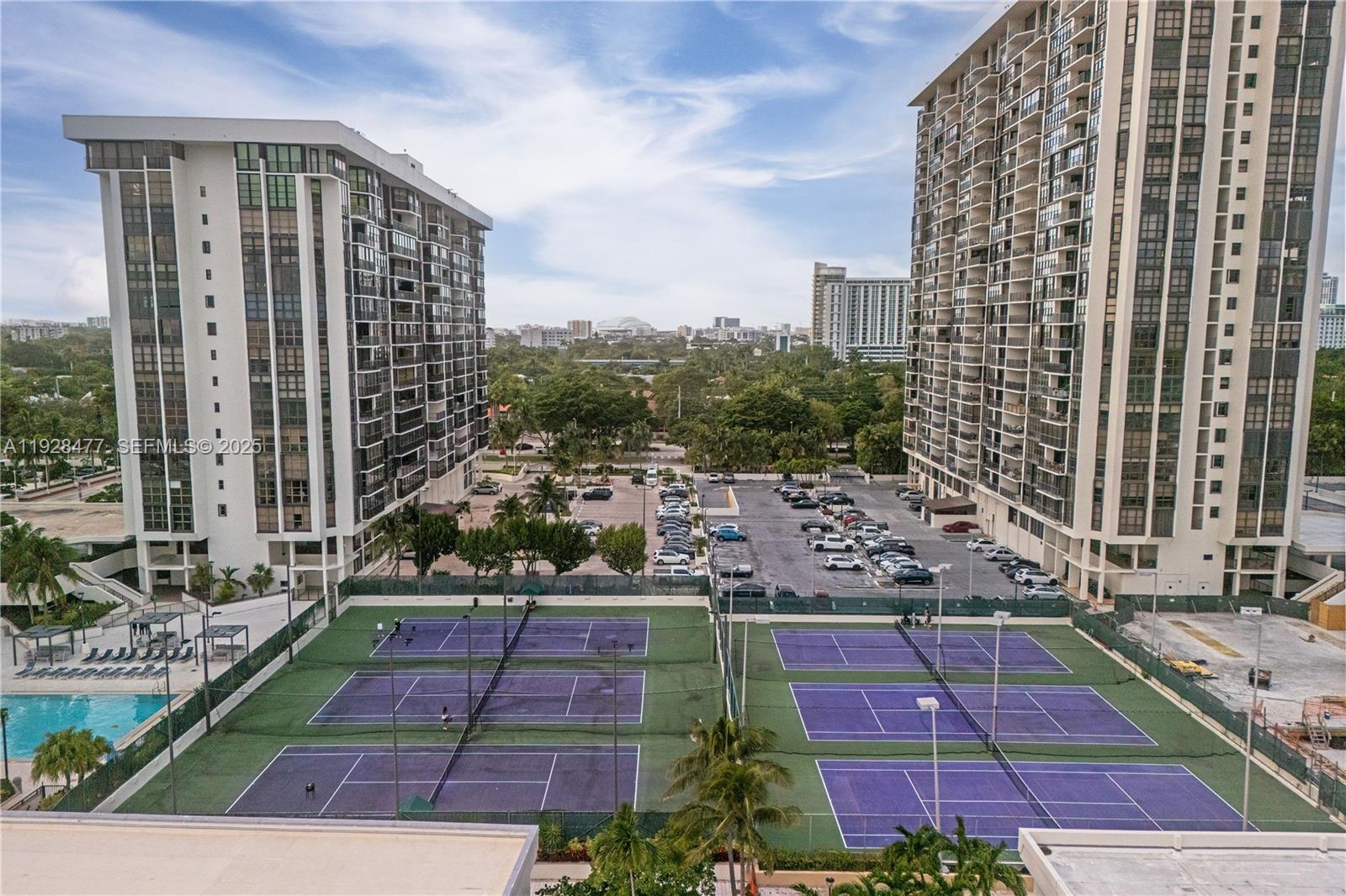 BRICKELL PLACE PHASE II C - Residential