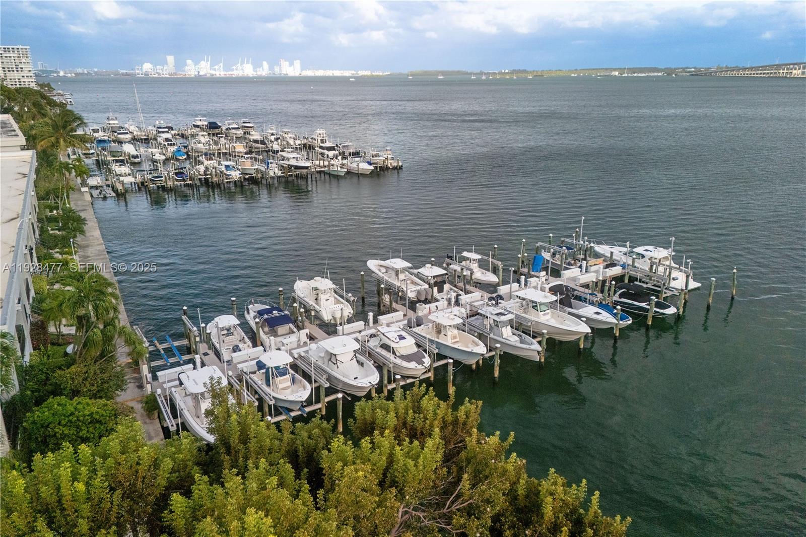 BRICKELL PLACE PHASE II C - Residential