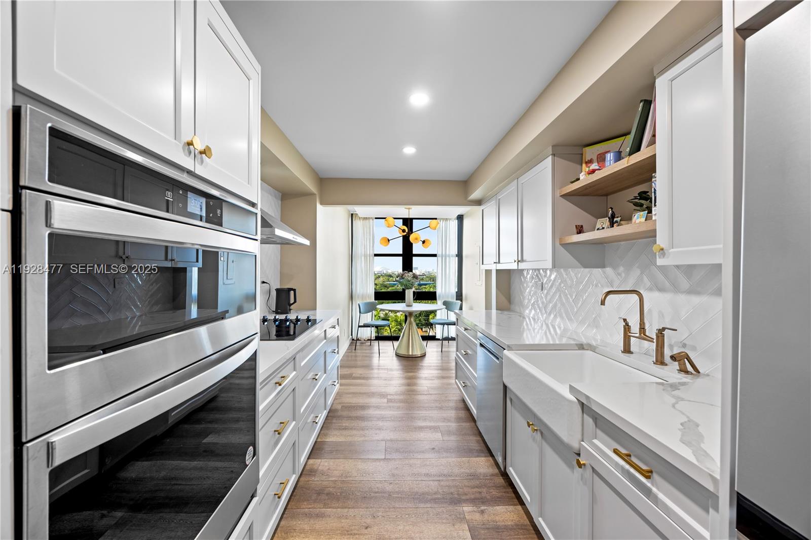 BRICKELL PLACE PHASE II C - Residential