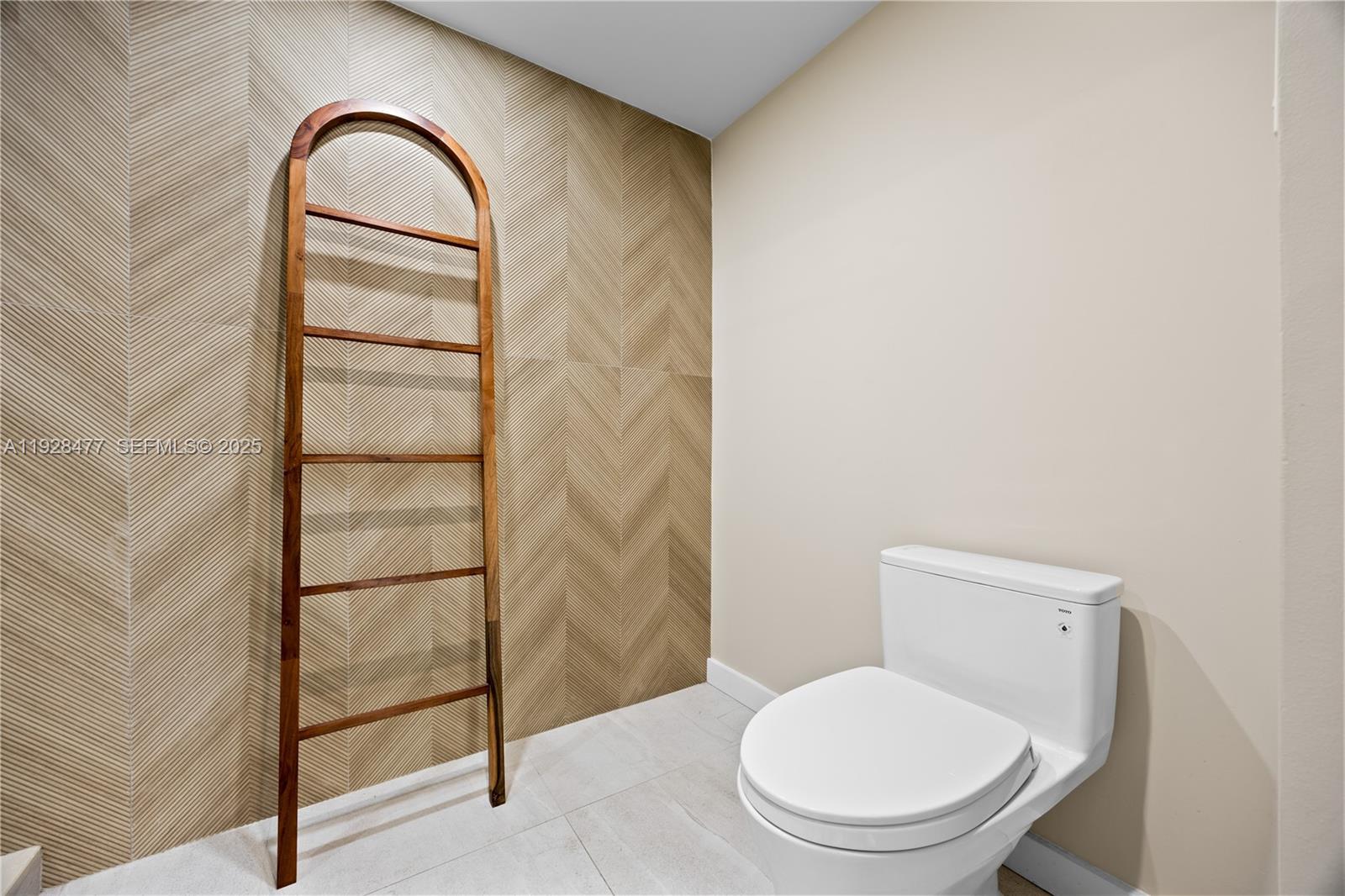 BRICKELL PLACE PHASE II C - Residential