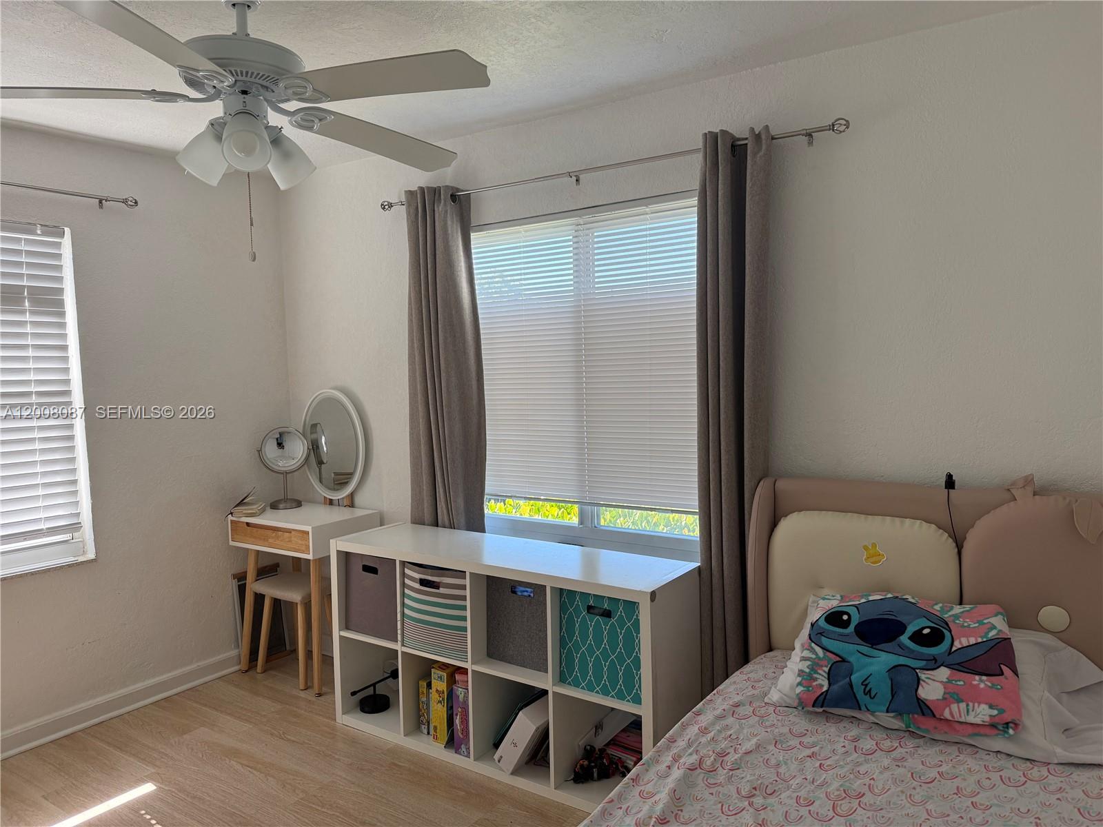 HOLLYWOOD PARK - Residential