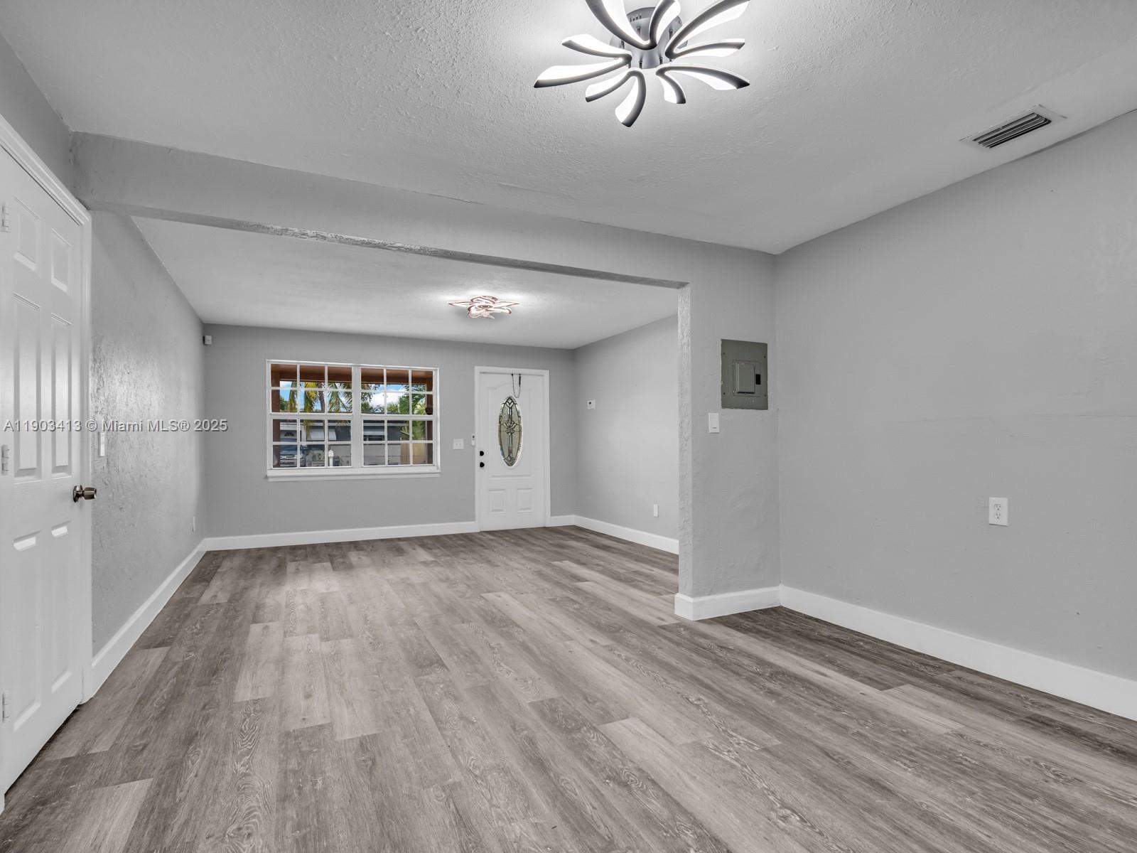 WELWYN MANOR ANNEX - Residential