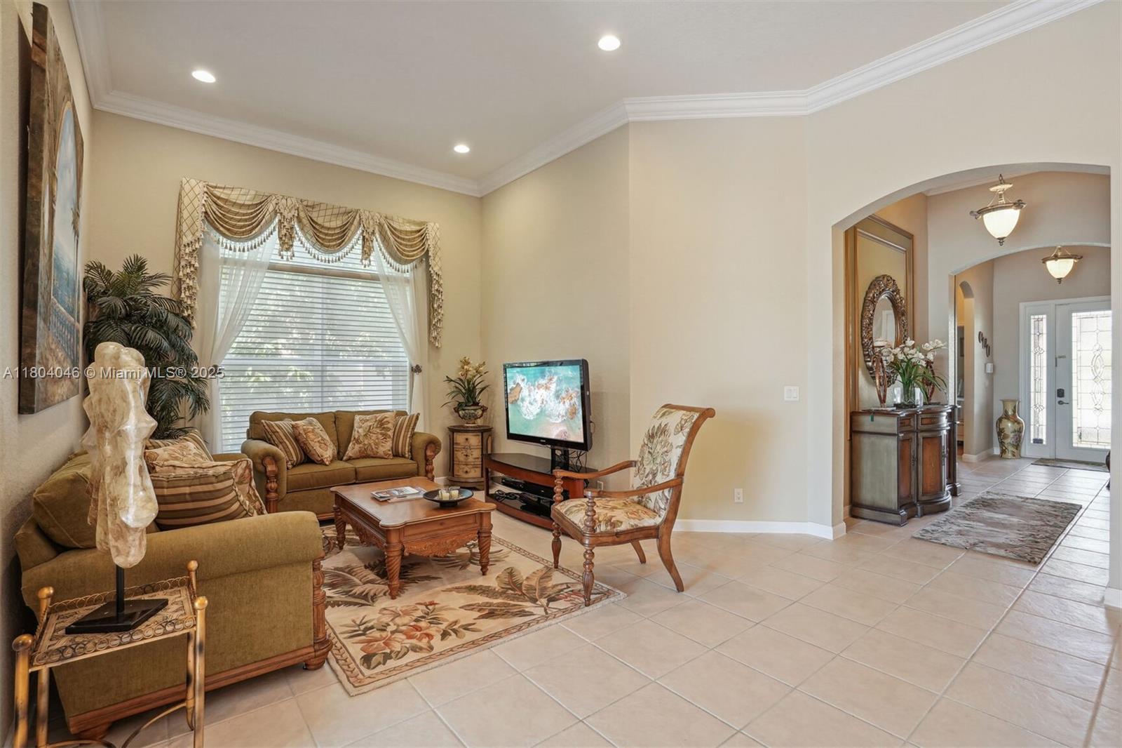 Briar Bay - The Tides - Residential Lease