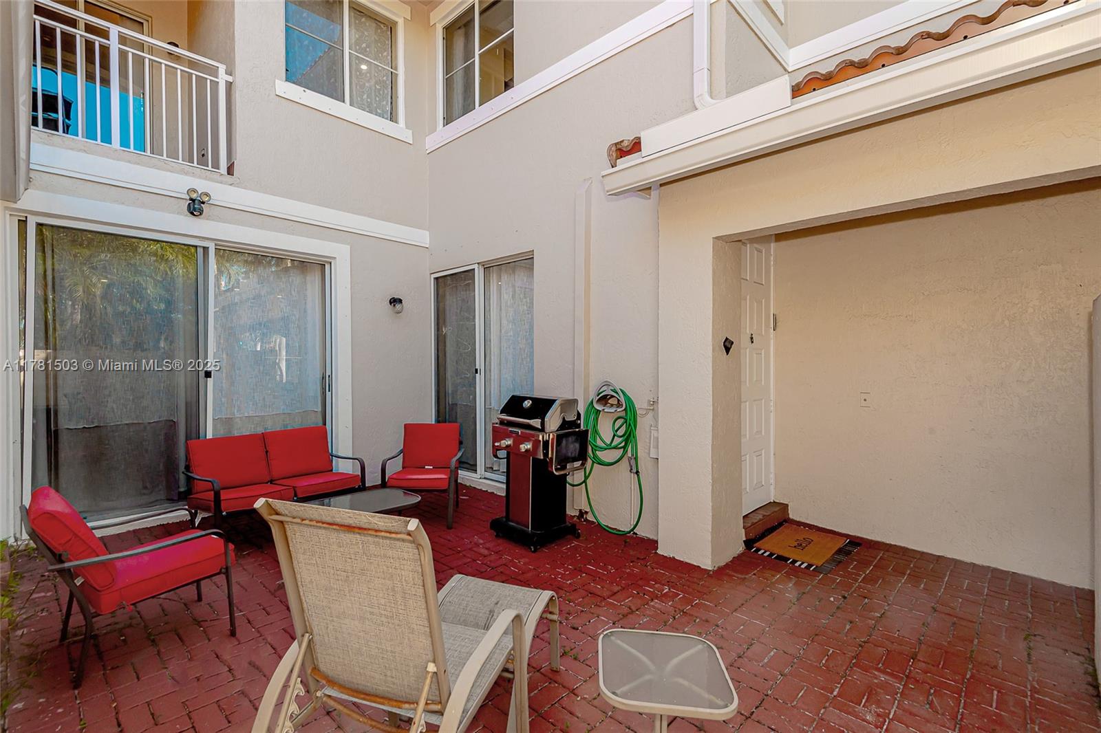 WEST LAKE VILLAGE PLAT - Residential