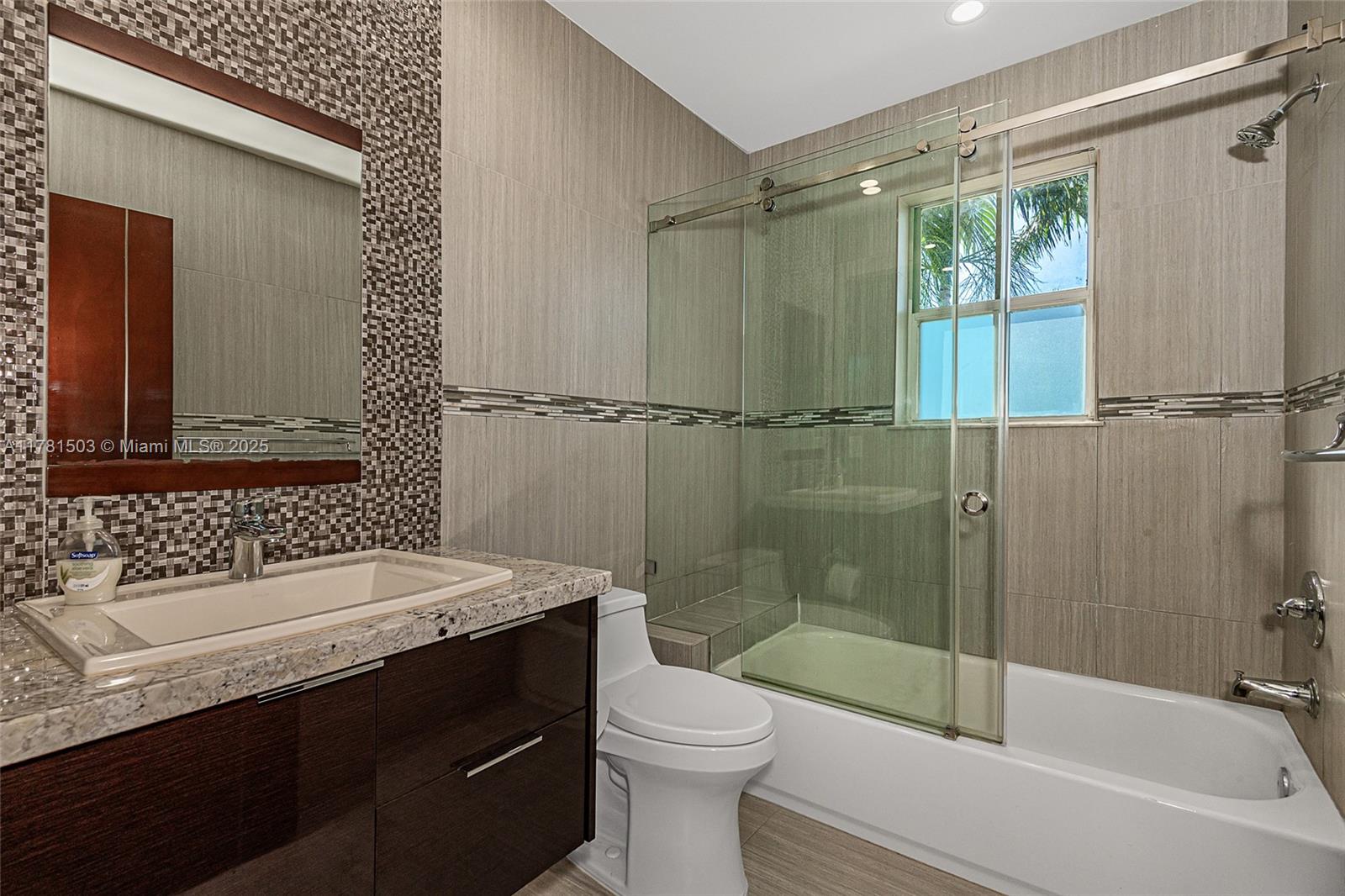 WEST LAKE VILLAGE PLAT - Residential