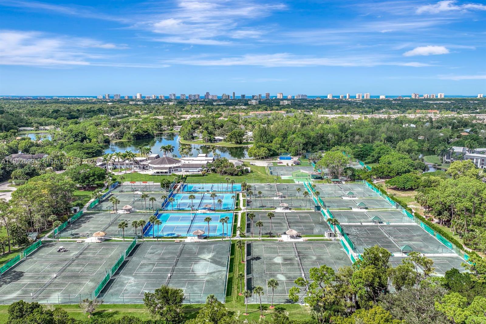 Naples Bath and Tennis - Residential