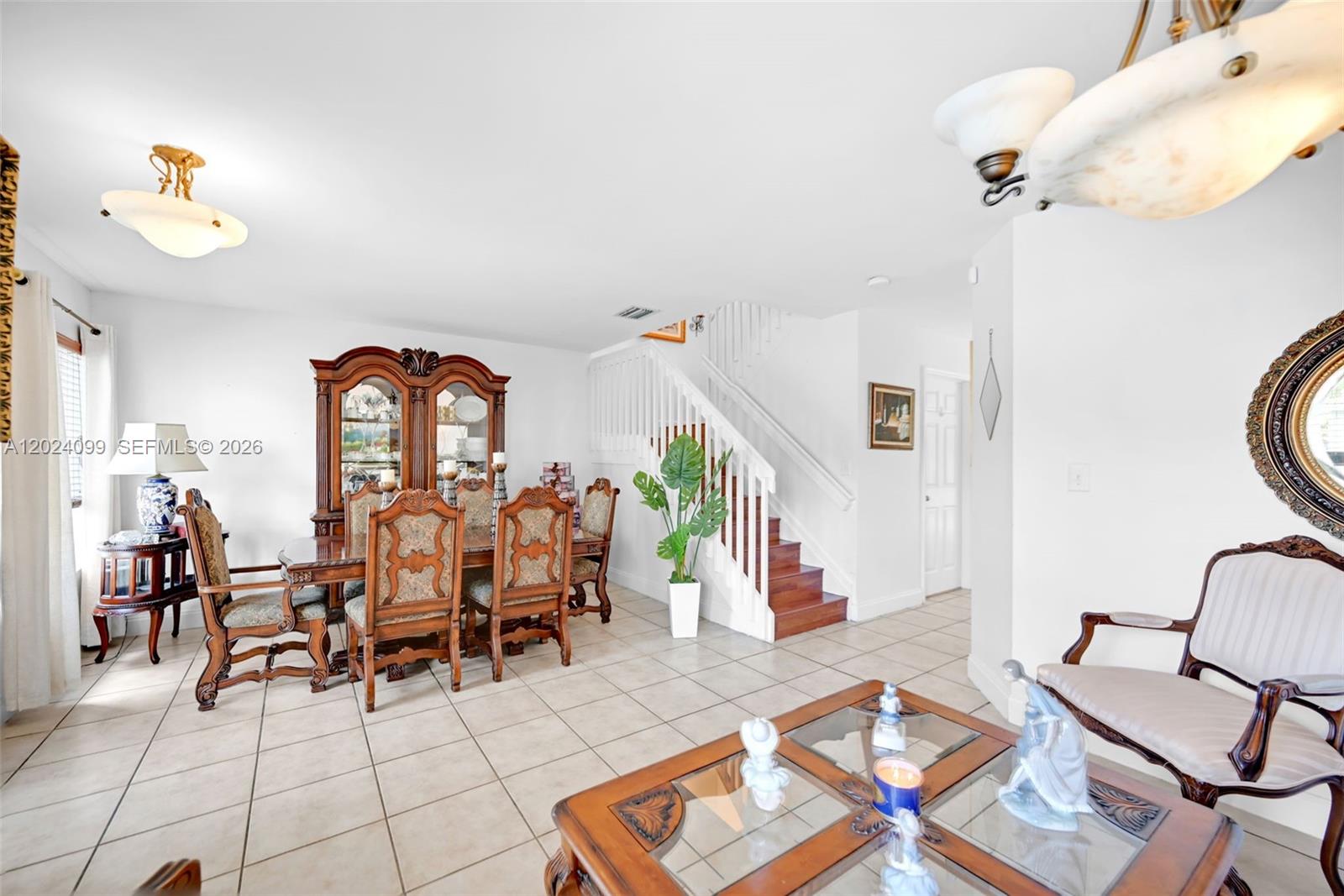 FOREST LAKES VILLAS - Residential