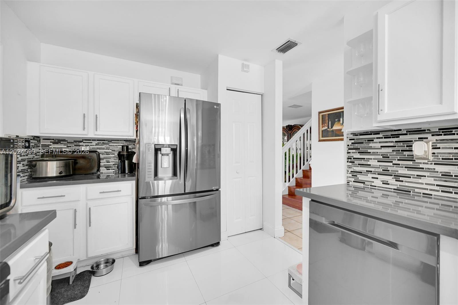 FOREST LAKES VILLAS - Residential