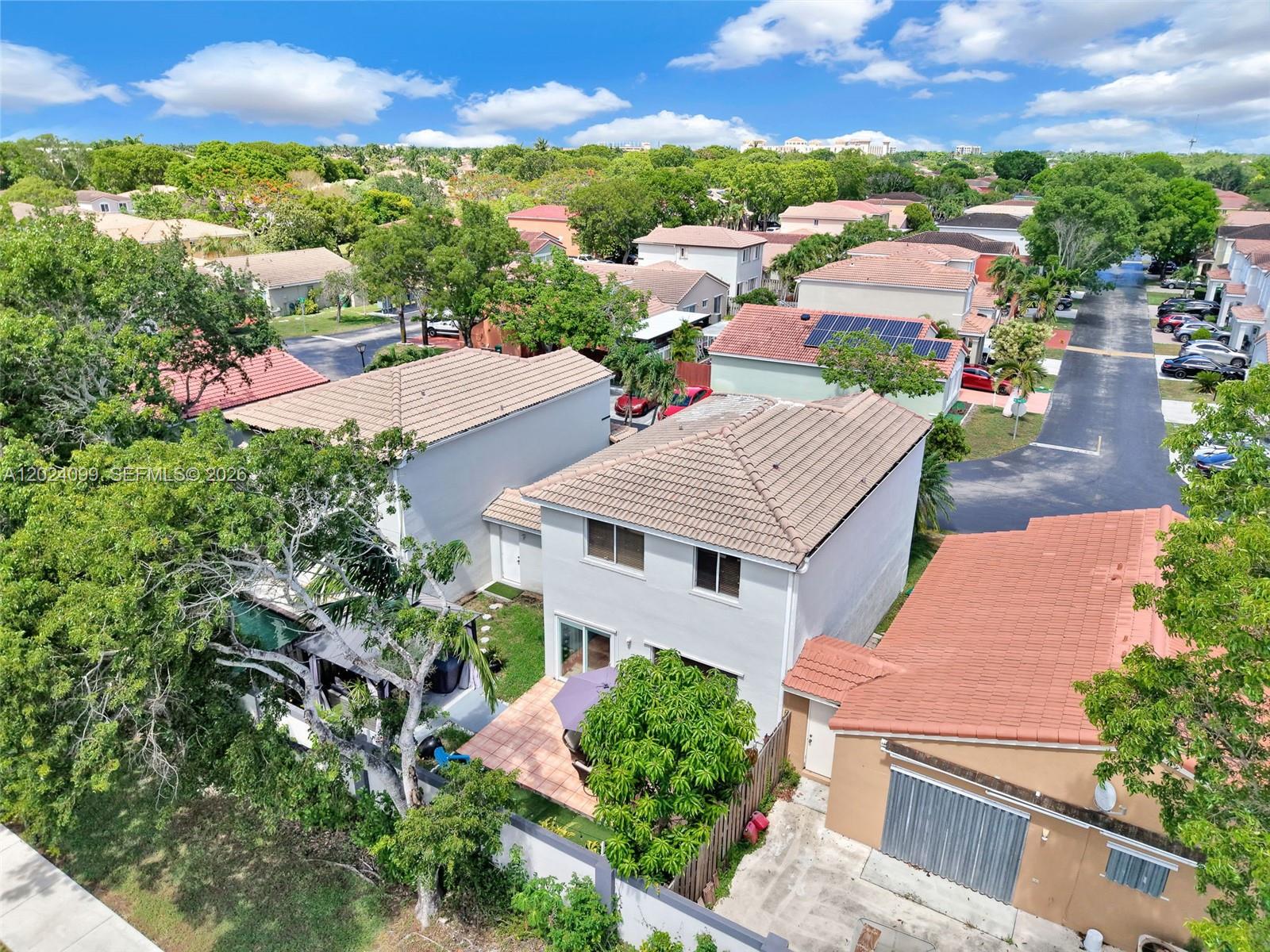 FOREST LAKES VILLAS - Residential
