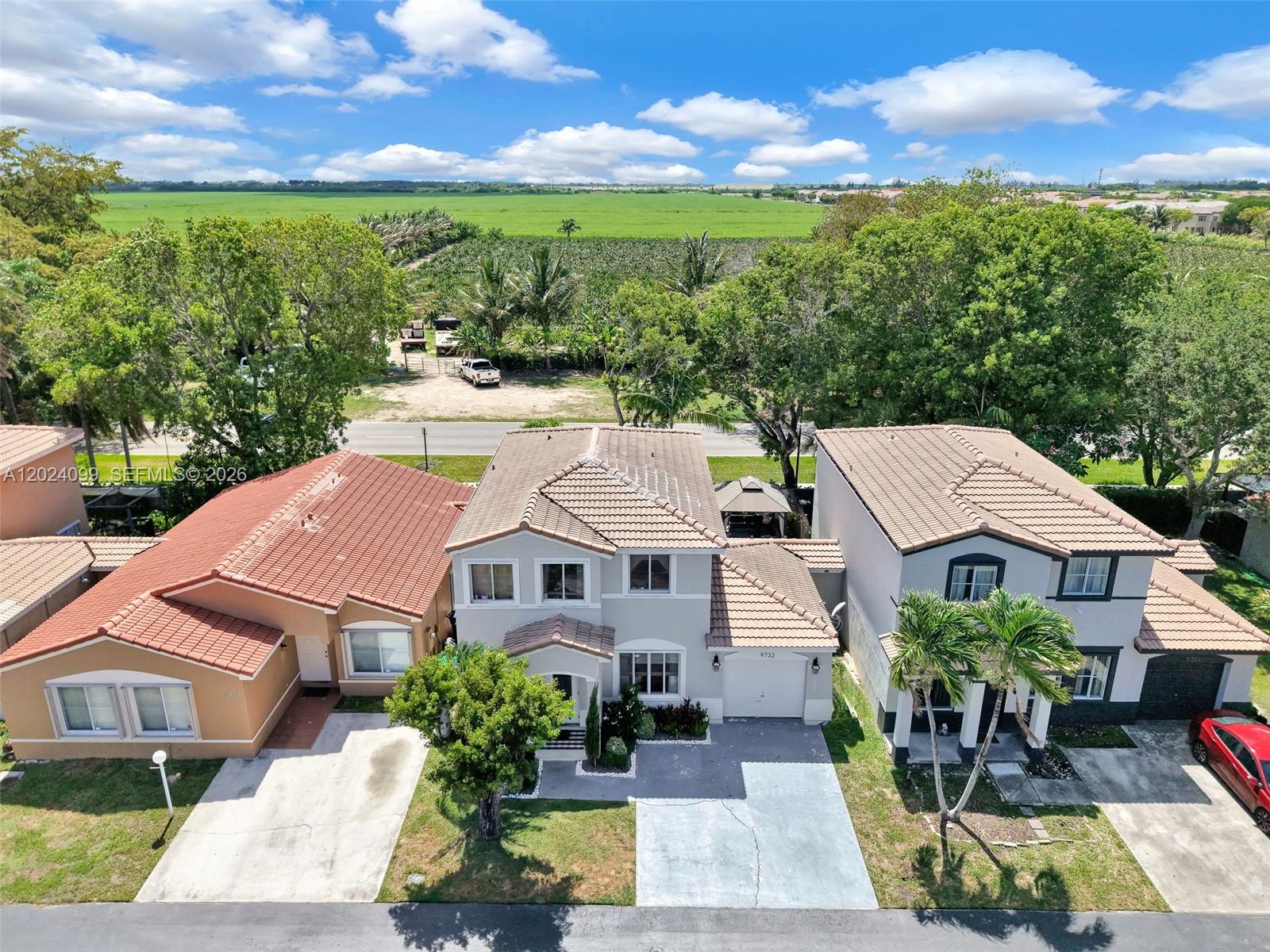 FOREST LAKES VILLAS - Residential