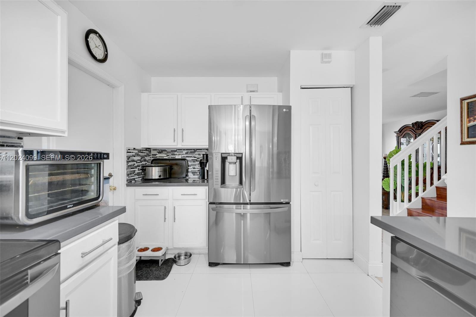 FOREST LAKES VILLAS - Residential