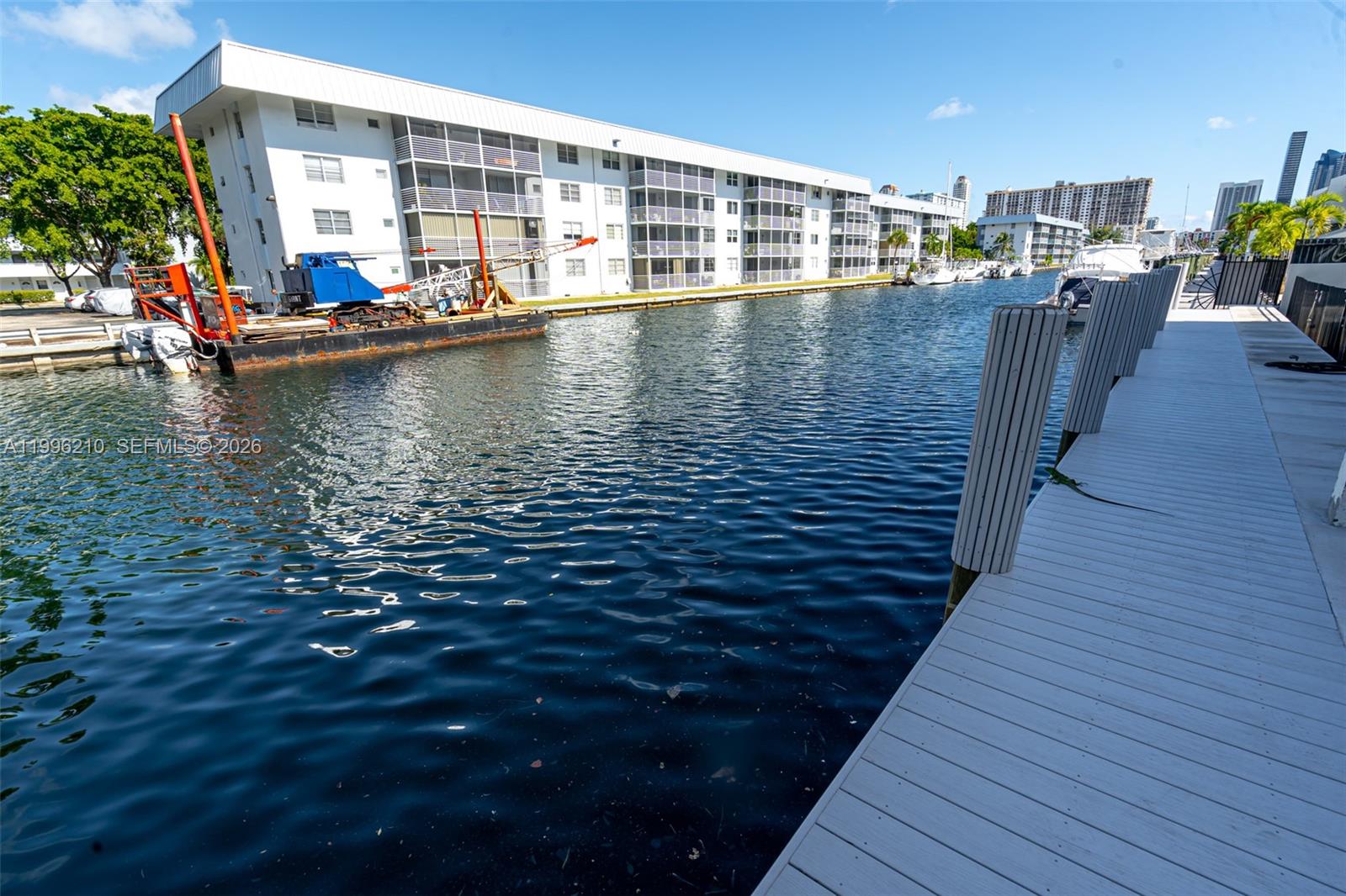 SUNSHORES CONDO - Residential