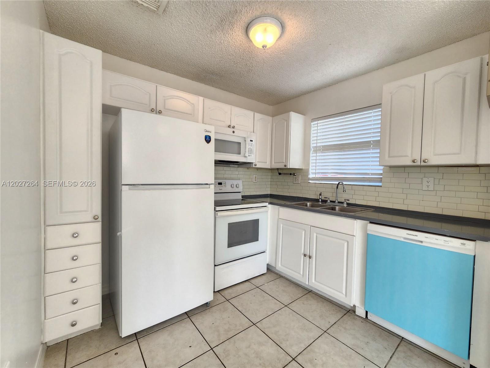 18772 SW 100th Ave 18772