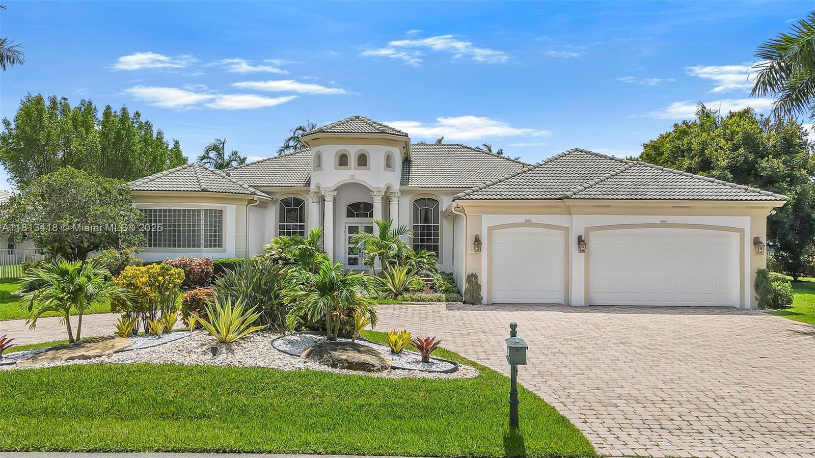 3250 W Stonebrook Cir
