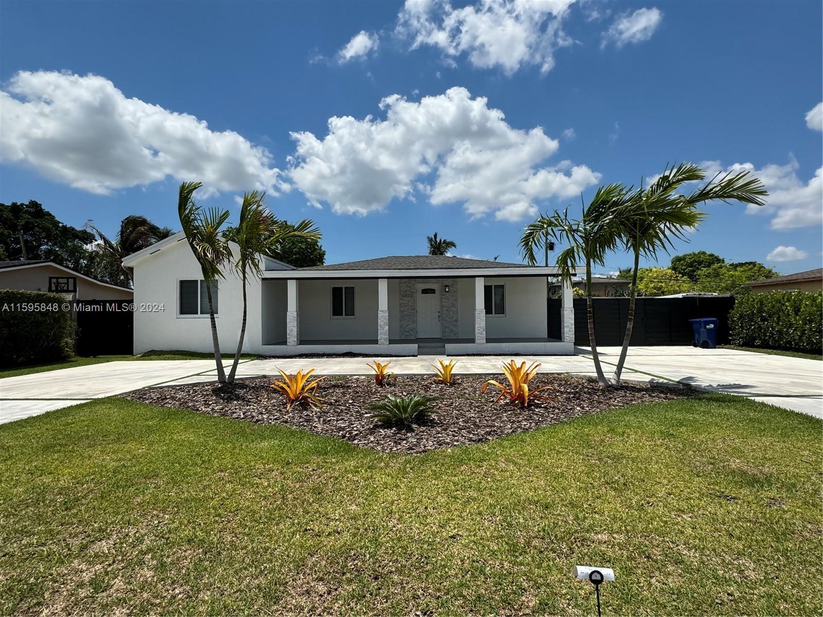 Rental Property at 6820 Sw 19th Ter Ter, Miami, Broward County, Florida - Bedrooms: 4 
Bathrooms: 2  - $4,850 MO.