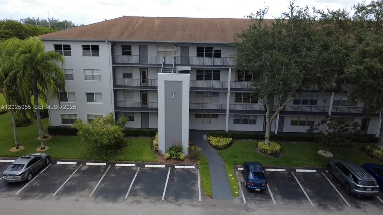 NEW HAMPTON AT CENTURY VI - Residential