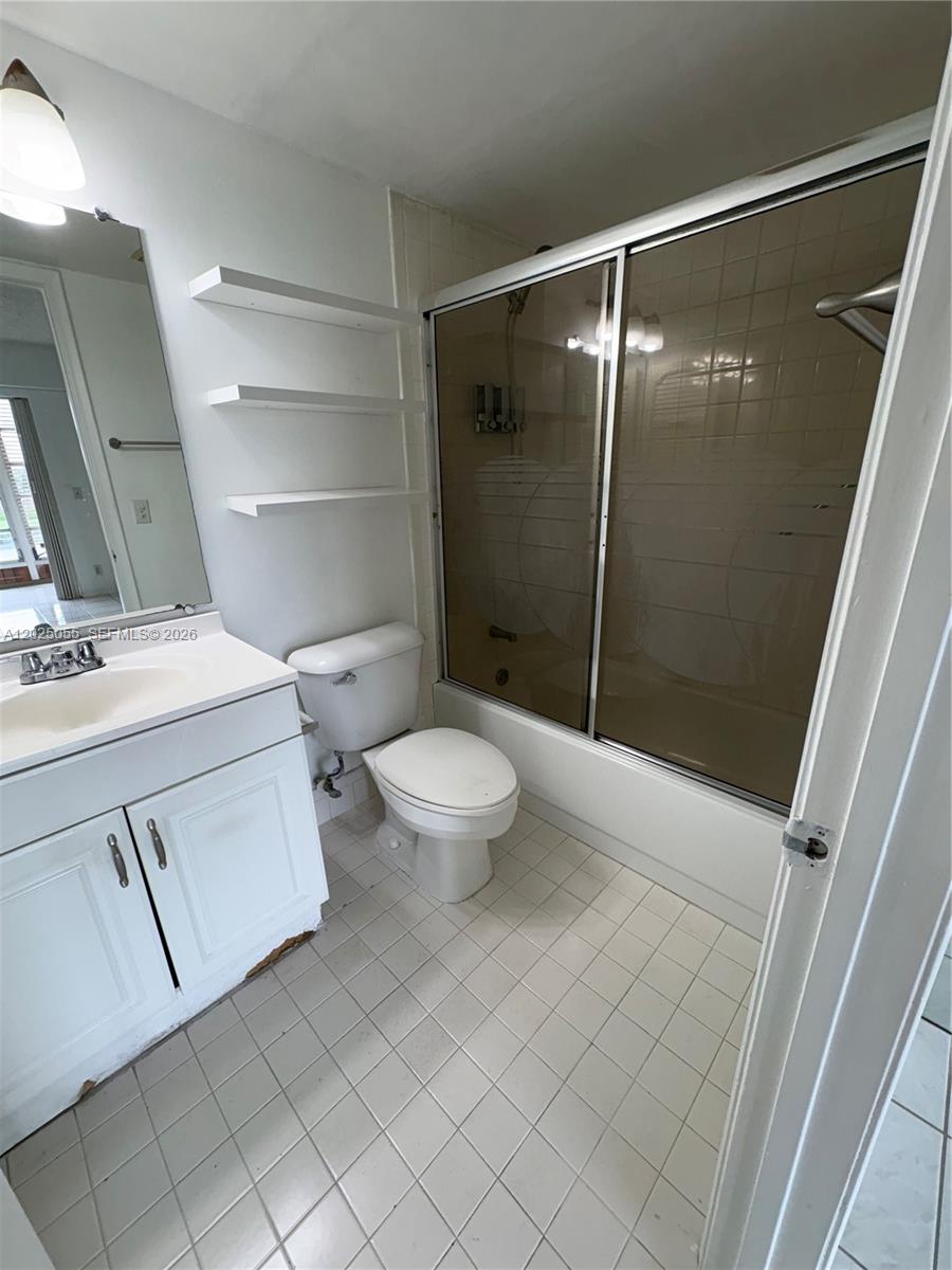 NEW HAMPTON AT CENTURY VI - Residential