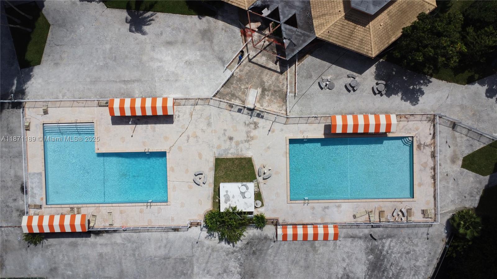 BUCKLEY TOWERS CONDO - EA - Residential