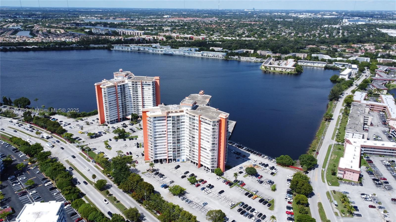 1351 NE Miami Gardens Dr 511E