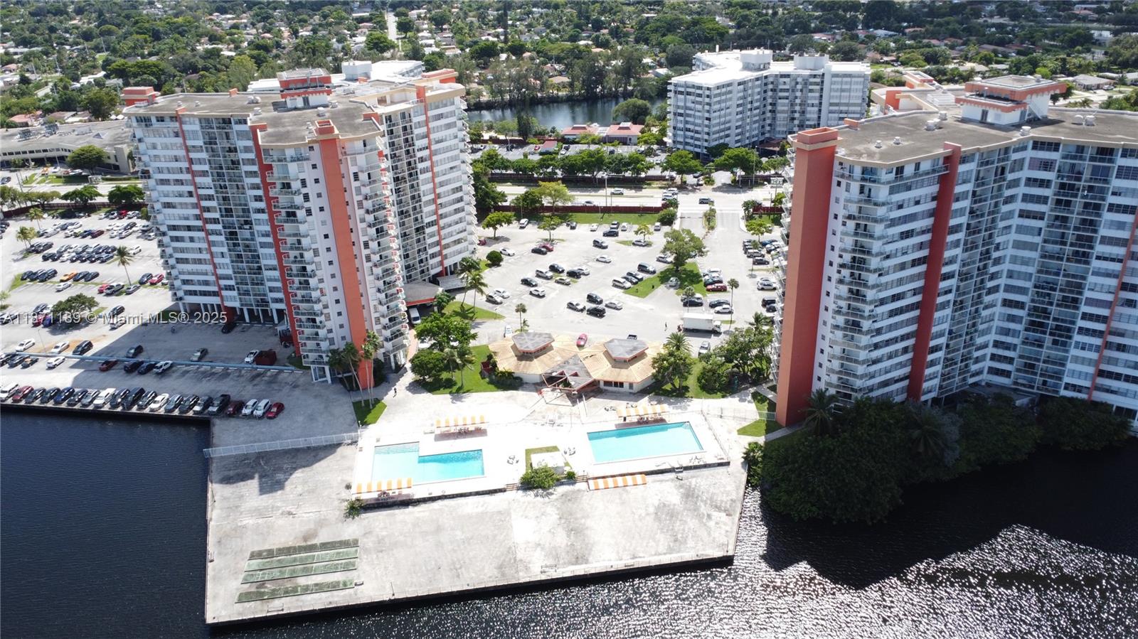 BUCKLEY TOWERS CONDO - EA - Residential