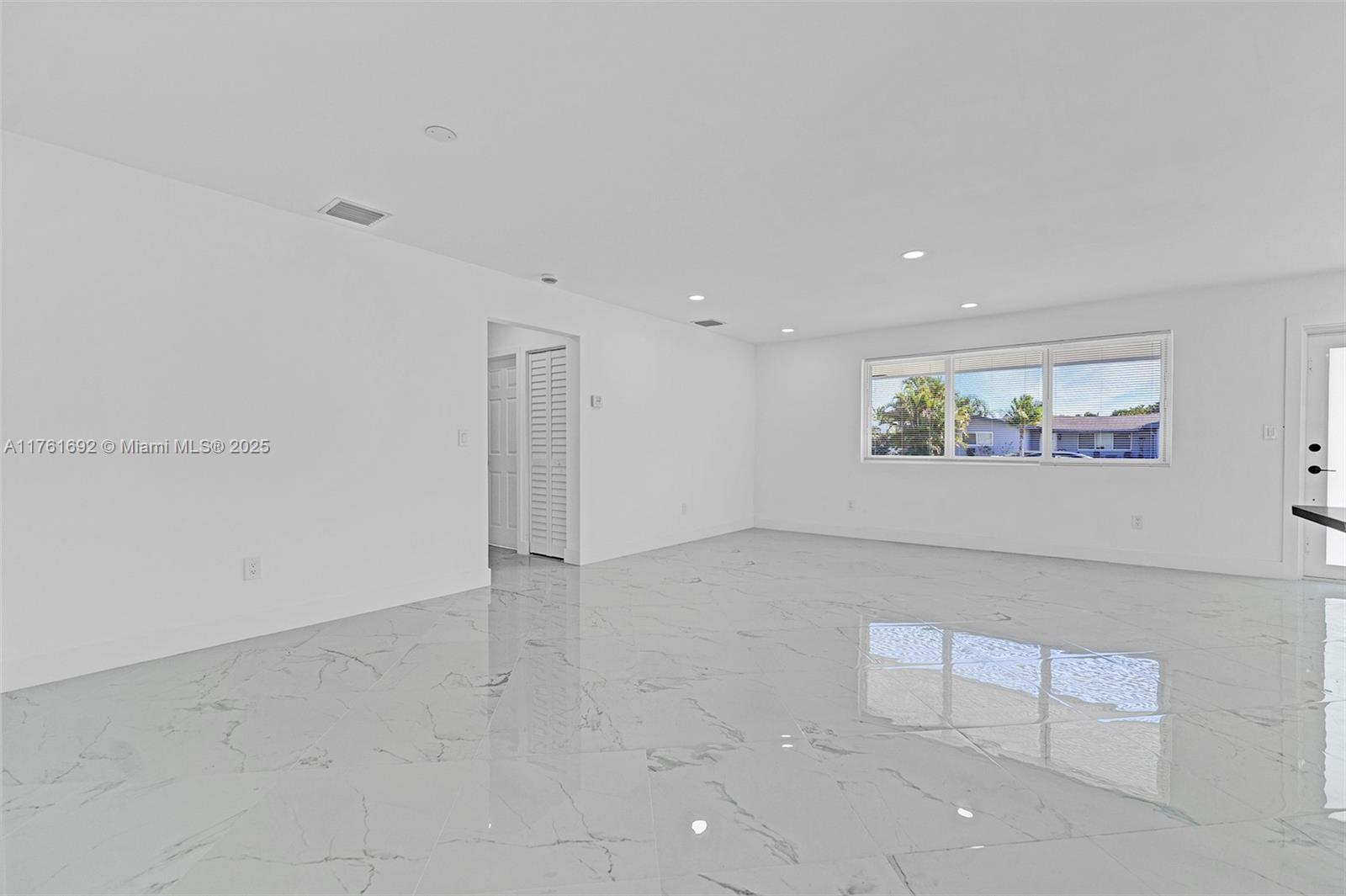 BOULEVARD HEIGHTS SECTION - Residential