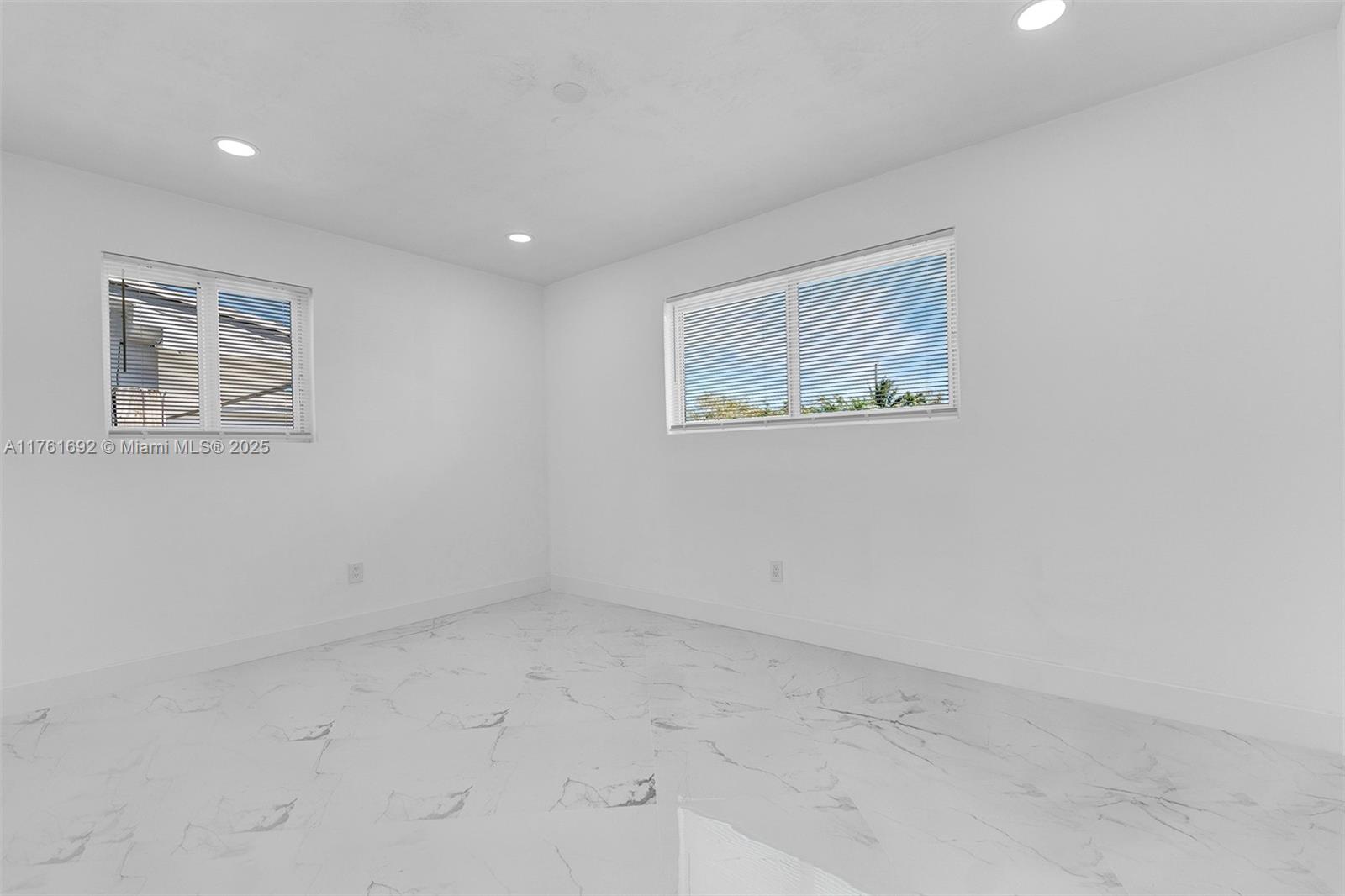 BOULEVARD HEIGHTS SECTION - Residential