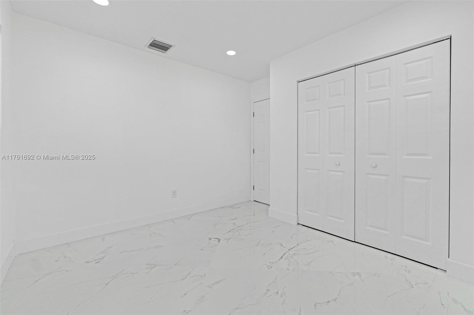 BOULEVARD HEIGHTS SECTION - Residential